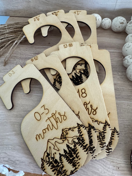 Baby Closet Divider Hangers - Mountains
